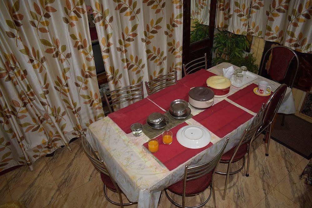 Sonnetta Residency Bed & Breakfast Kochi Exterior photo