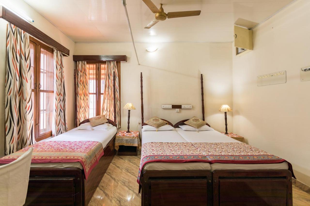 Sonnetta Residency Bed & Breakfast Kochi Exterior photo